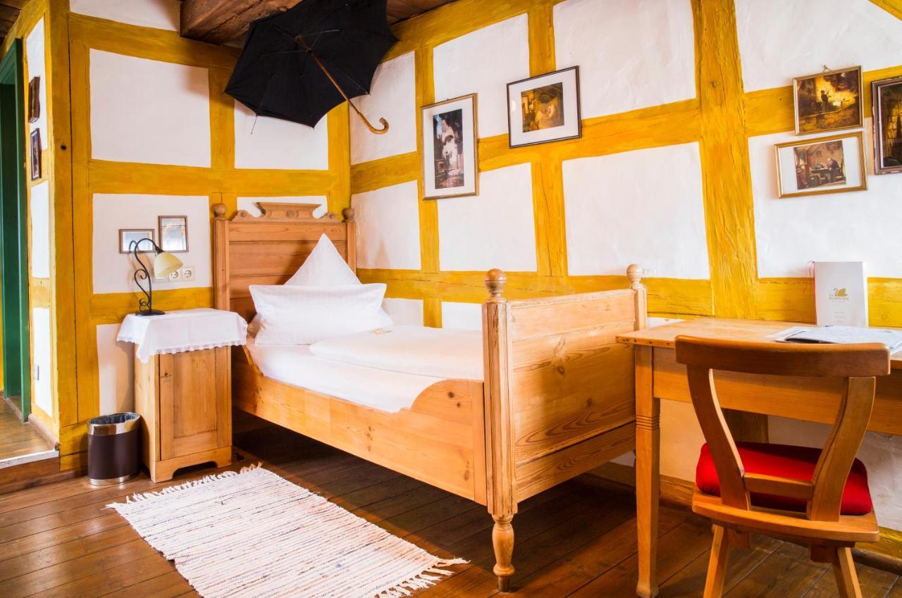 Der Schwan Hotel & Restaurant Schwanstetten ภายนอก รูปภาพ
