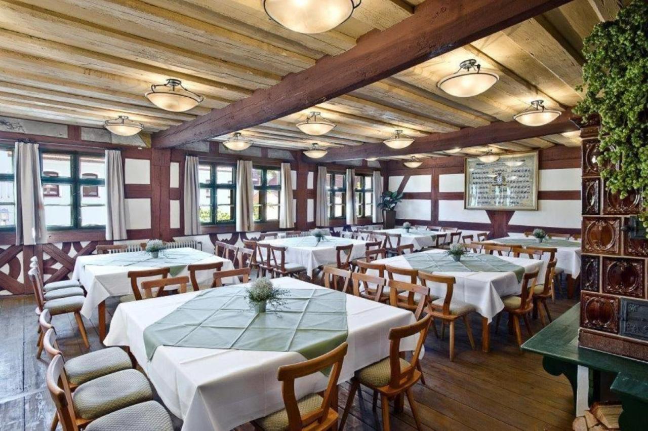 Der Schwan Hotel & Restaurant Schwanstetten ภายนอก รูปภาพ