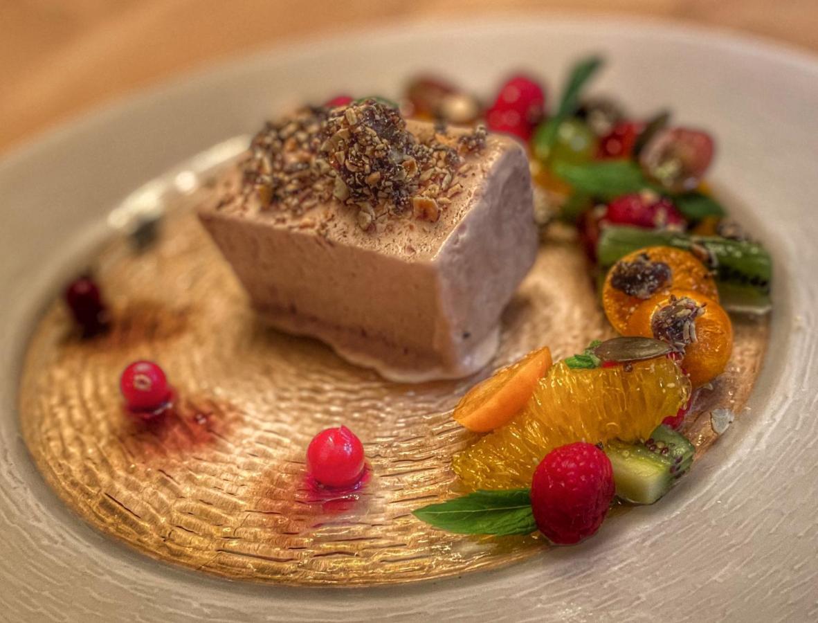 Der Schwan Hotel & Restaurant Schwanstetten ภายนอก รูปภาพ